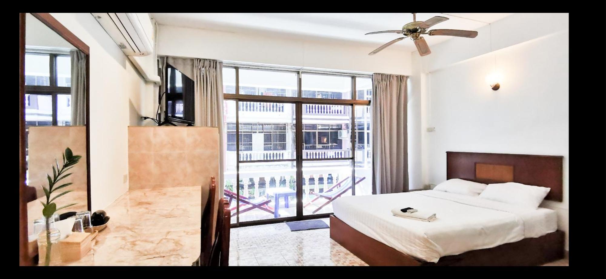 Jellyfish Hostel Jomtien Beach Kamer foto
